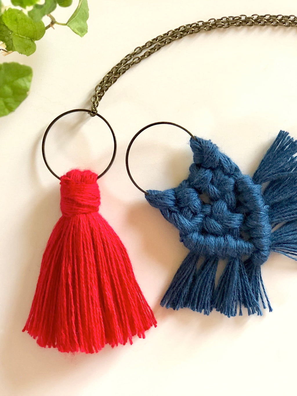 FRENCH'KITS - MACRAME - PENDENTIFS - NOEUDS & POMPON