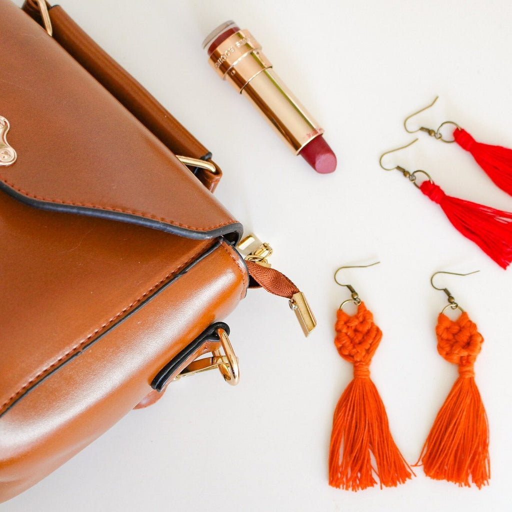 FRENCH'KITS - MACRAME - BOUCLES DOREILLES - NOEUDS & POMPONS