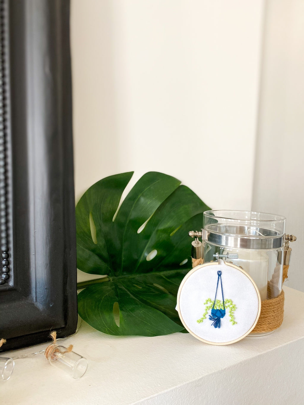 FRENCH'KITS - BRODERIE DÉCORATIVE - CHAÎNE DE COEURS