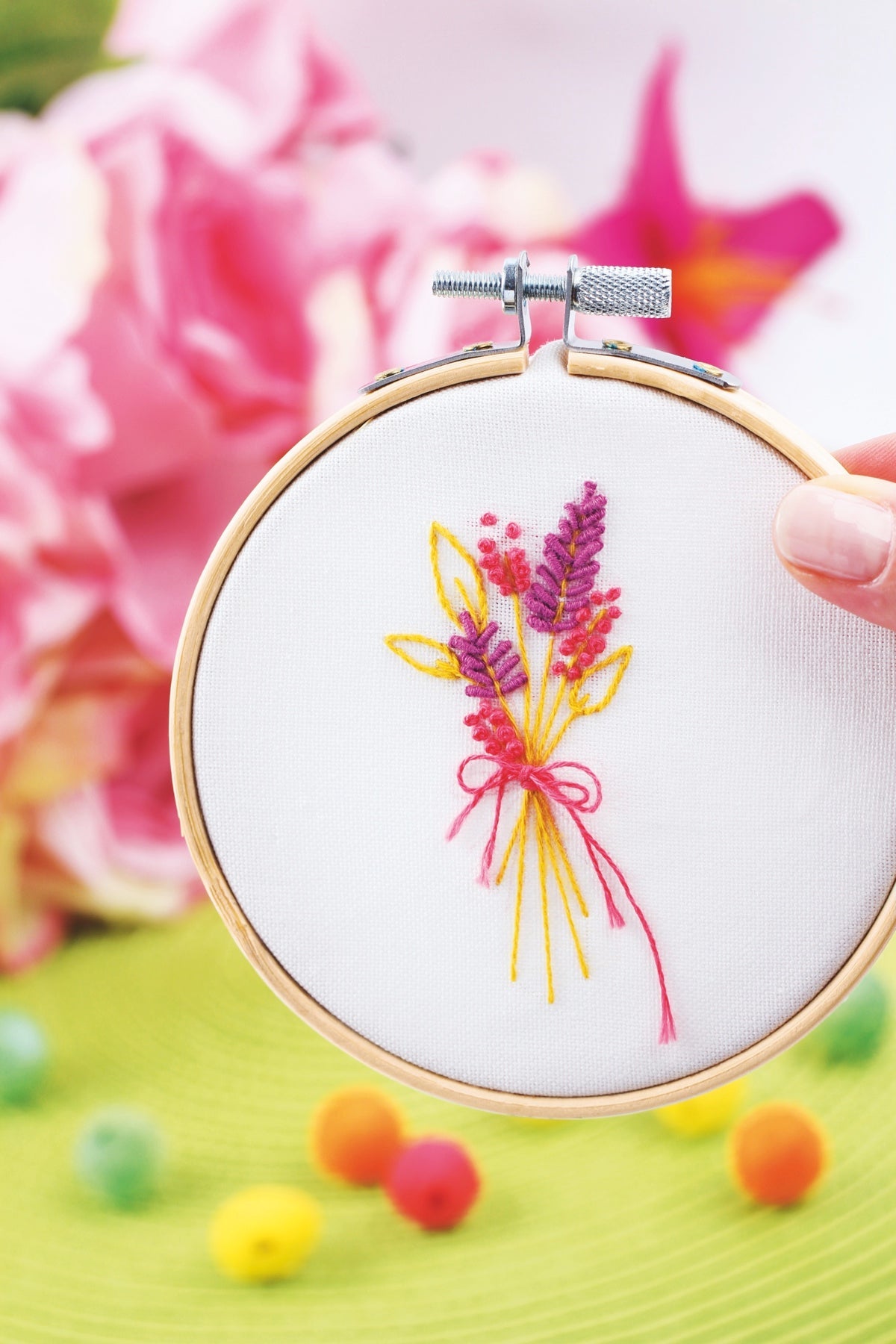 FRENCH'KITS - BRODERIE DÉCORATIVE - FLEURS DES CHAMPS