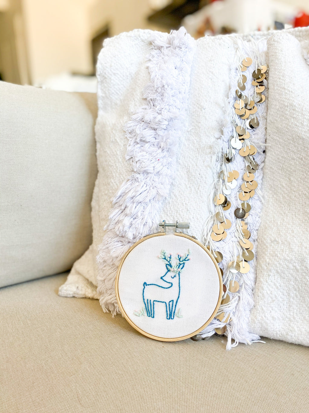 FRENCH'KITS - BRODERIE DÉCORATIVE - PETITE BICHE