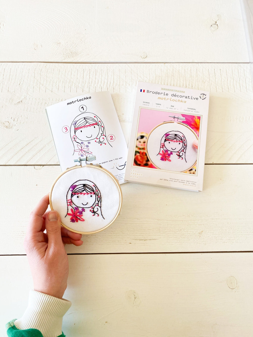 FRENCH'KITS - BRODERIE DÉCORATIVE - MATRIOCHKA