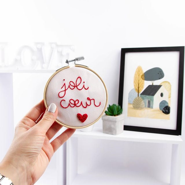 FRENCH'KITS - BRODERIE DÉCORATIVE - JOLI CUR