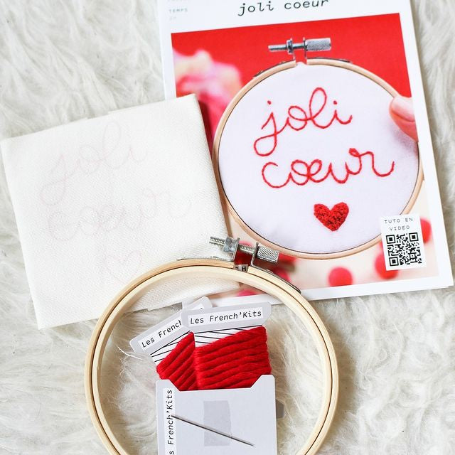 FRENCH'KITS - BRODERIE DÉCORATIVE - JOLI CUR
