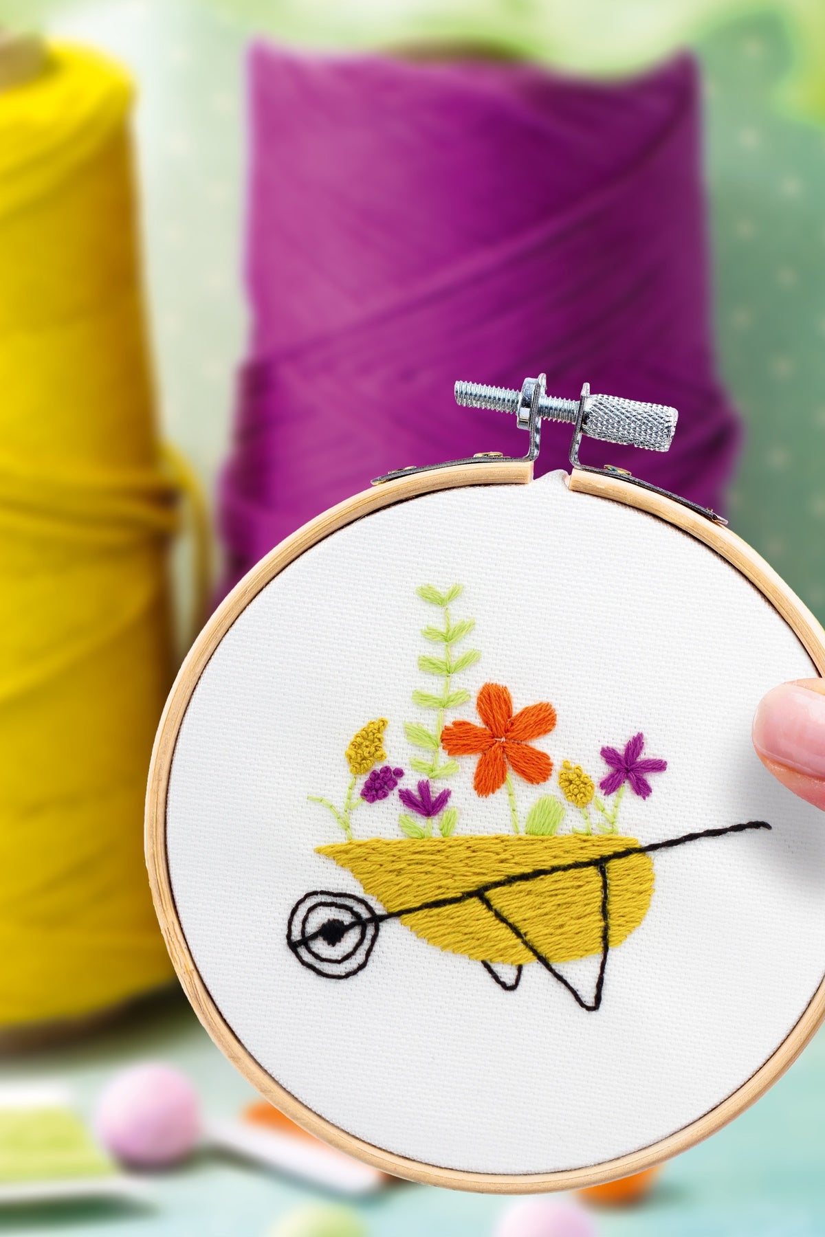 Kit Broderie décorative - Brouette végétale